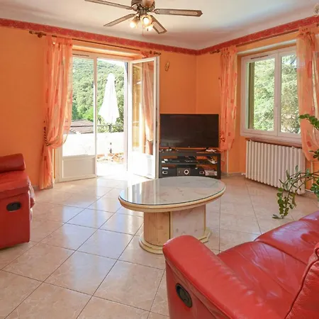 Lovely In Les Salles Du Gardon