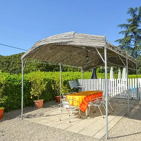 Ferienhaus Lovely Home In Les Salles Du Gardon